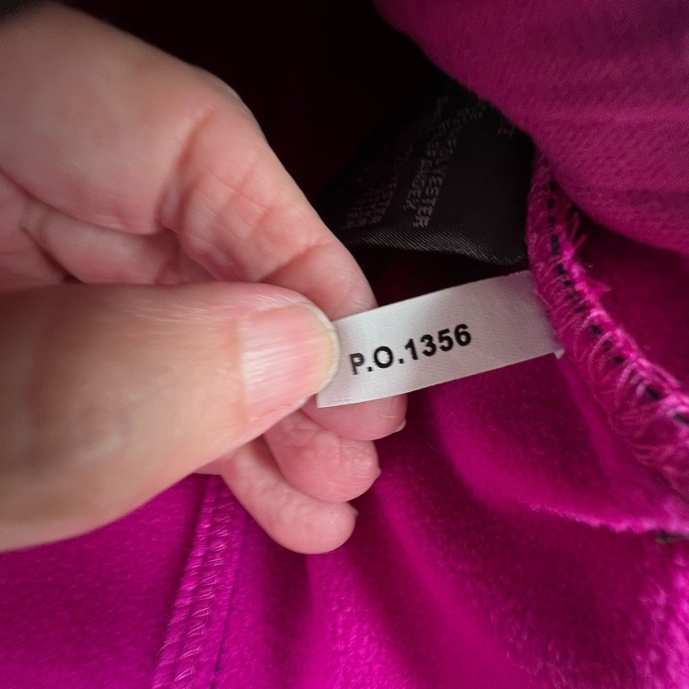 New Balance Women's Jacket Black Pink Full Zip Hooded Long Sleeve Size M NWT $90 - Picture 9 of 15